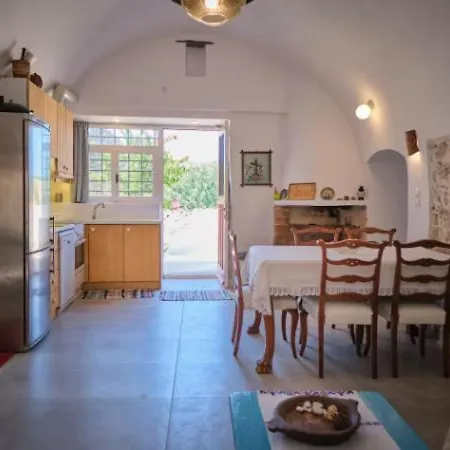 Traditional House Дом отдыха *